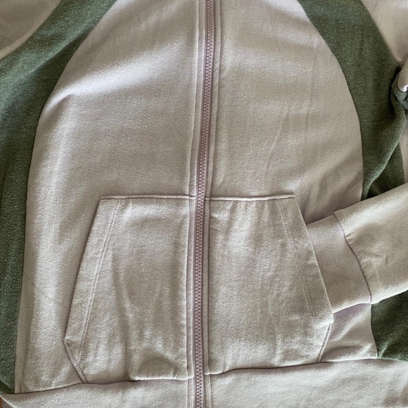 VS PINK Full Zipped Hooded Top - Picture 3 of 5